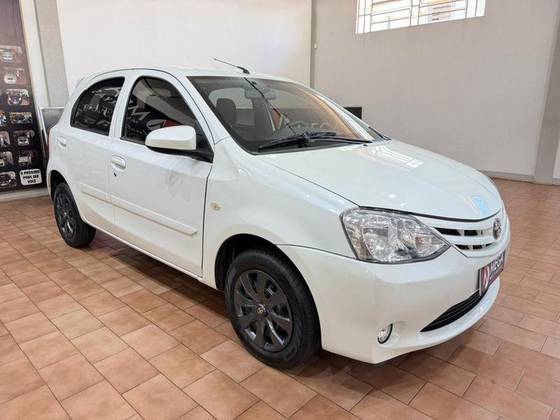 TOYOTA ETIOS 1.3 X 16V FLEX 4P MANUAL